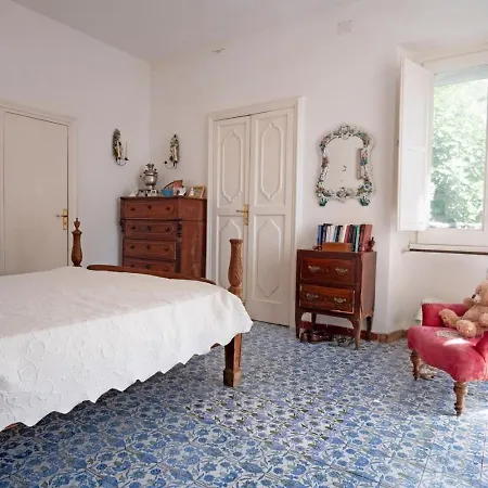 Villa Elegant Capri Retreat With Garden And Sea Access *